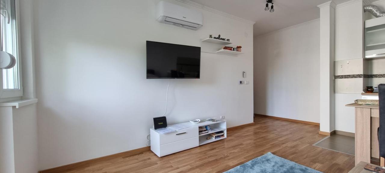 Apartman Visnja Subotica Luaran gambar
